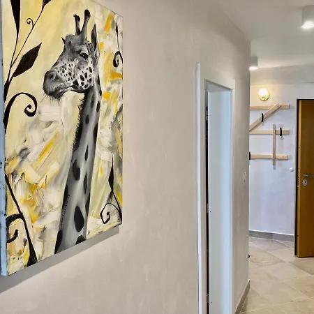 Orfey Апартаменты *